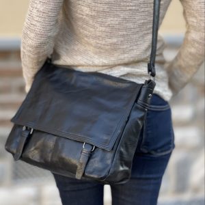 Messenger bag