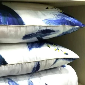 Reever cuscino arredo in raso di cotone Diva blu AG3910101