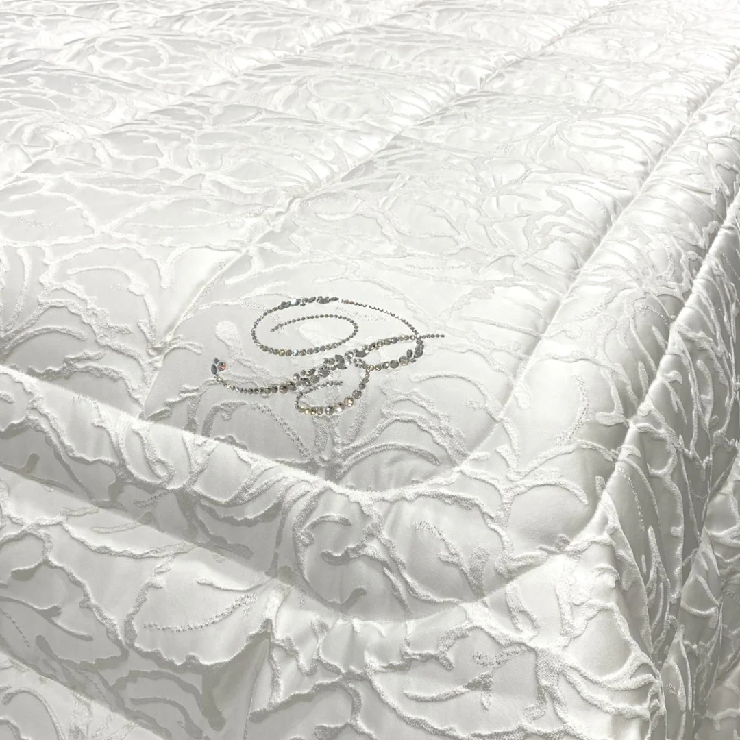 Blumarine Trapunta matrimoniale jacquard con logo Rosengart Swarovski Perla - immagine 3