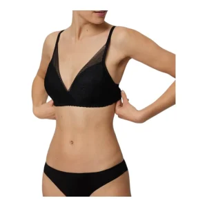 Ysabel Mora a triangolo imbottito senza ferretti in pizzo 10119 - NERO